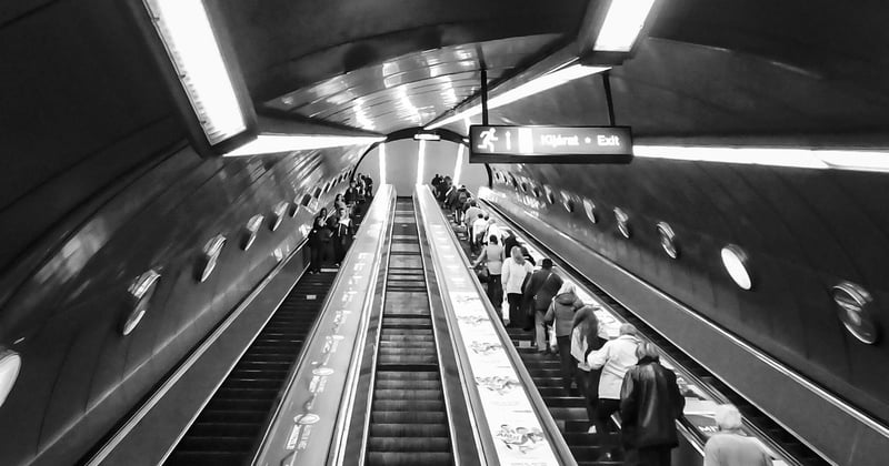 Prix d'un monte-escalier Stannah avec installation : le guide complet